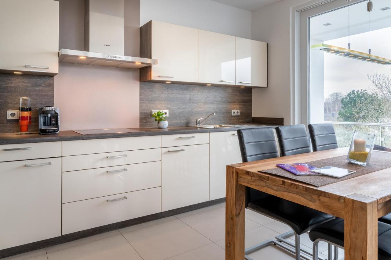 Ferienwohnung Yachtclub Timmendorfer Strand Bagian luar foto