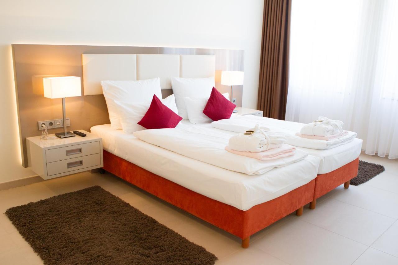 Ferienwohnung Yachtclub Timmendorfer Strand Bagian luar foto